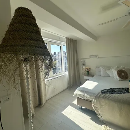 Rembrandts View Апартаменты *